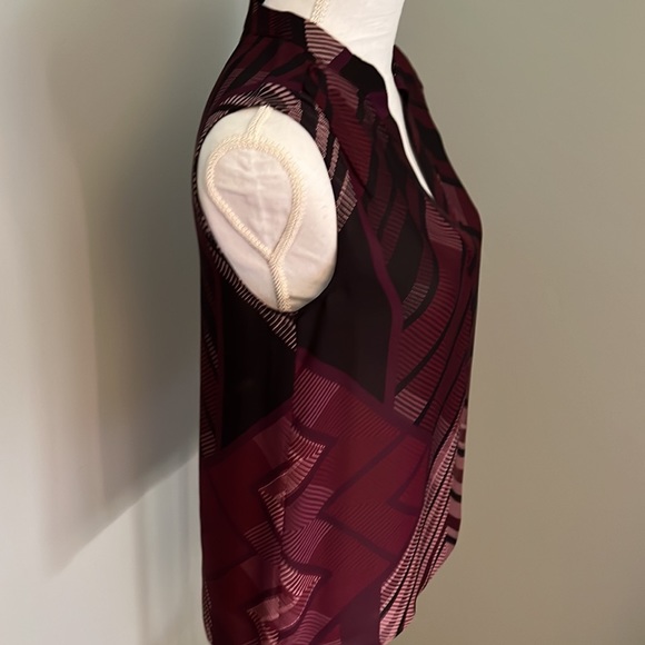 Sleeveless Silk Blouse by Vince - Picture 5 of 12